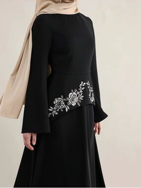 NWT | Batul the Collection Embroidered Modest Dress - Classic Elegance